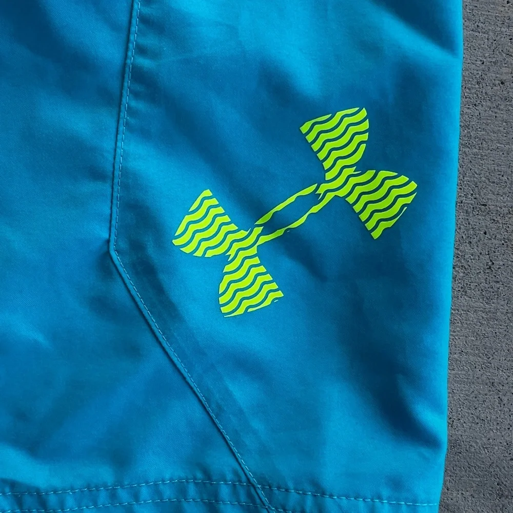 Under Armour Mens Blue Board Shorts Swim Trunks size 29
